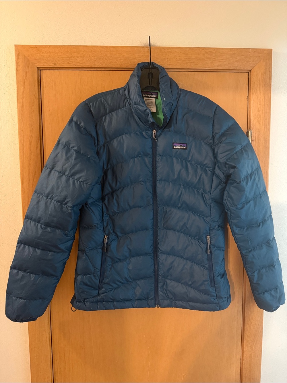Patagonia Women’s Down Puffer Jacket Outdoor Teal Blue Green Size Small